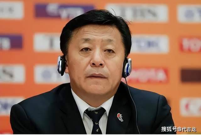 小荡货夹得我又紧又爽
