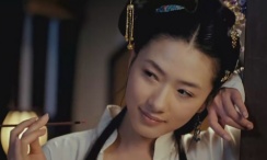 年轻美女2020